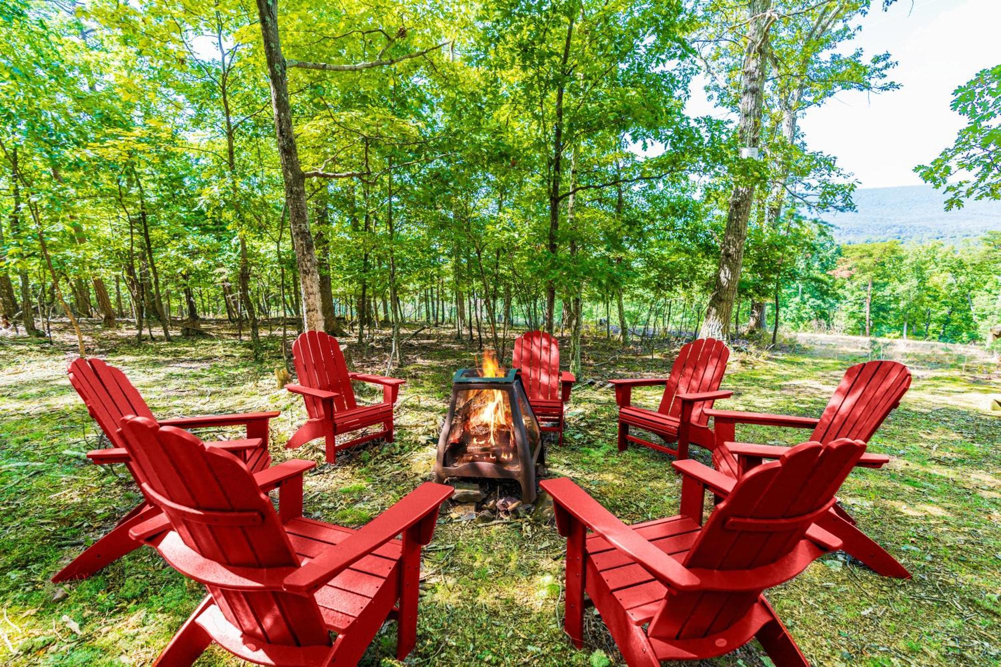 Great Views! A-Frame W Hot Tub, Grill & Fire Pit Villa Morton Grove Eksteriør billede